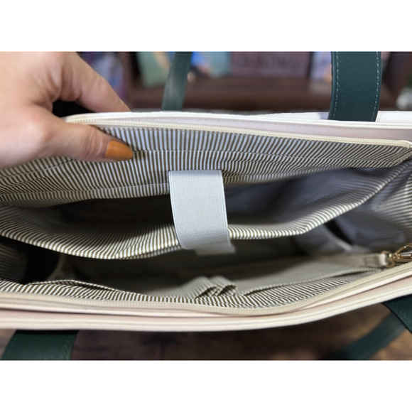 Women's Lovevook Beige & Green Laptop Bag, One Size - Picture 4 of 6